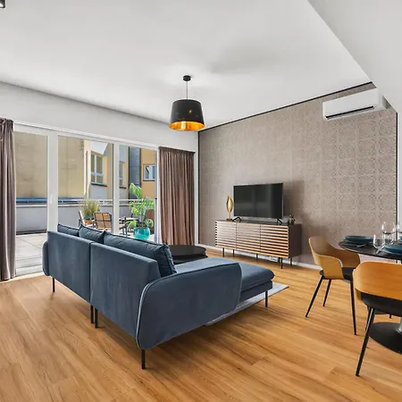Romantic Designer With Balcony - Old Town Lejlighed *