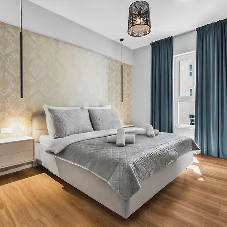 Lejlighed Romantic Designer With Balcony - Old Town