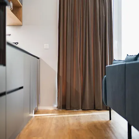 Lejlighed Romantic Designer With Balcony - Old Town *
