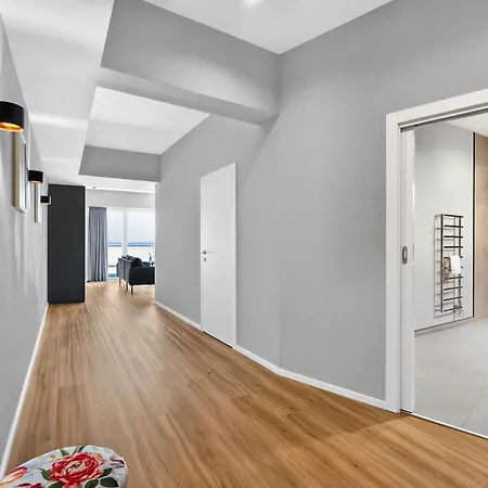 Romantic Designer With Balcony - Old Town Lejlighed Bratislava